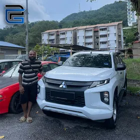 happy face customers ampang car rental