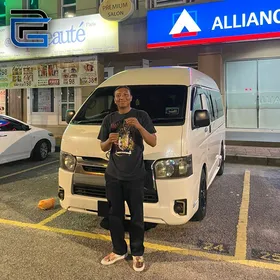 happy face customers ampang car rental
