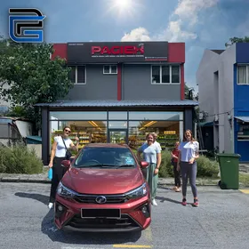 happy face customers ampang car rental